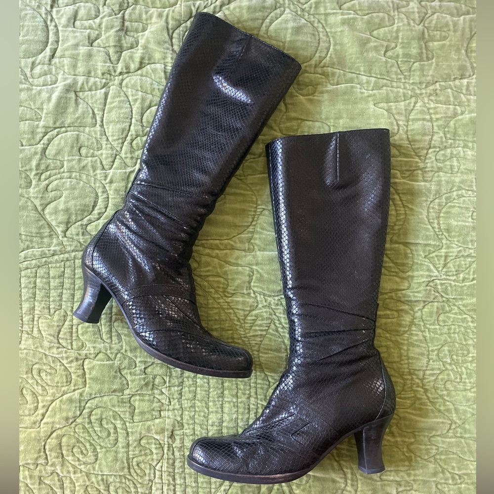 Chie Mihara Snakeskin Print Black Leather Mid Heel Boots 39.5 8.5 9 Retro